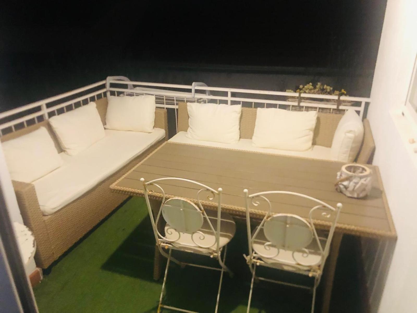 Temple Of Love Zen Free Parking Apartment Hvar Town